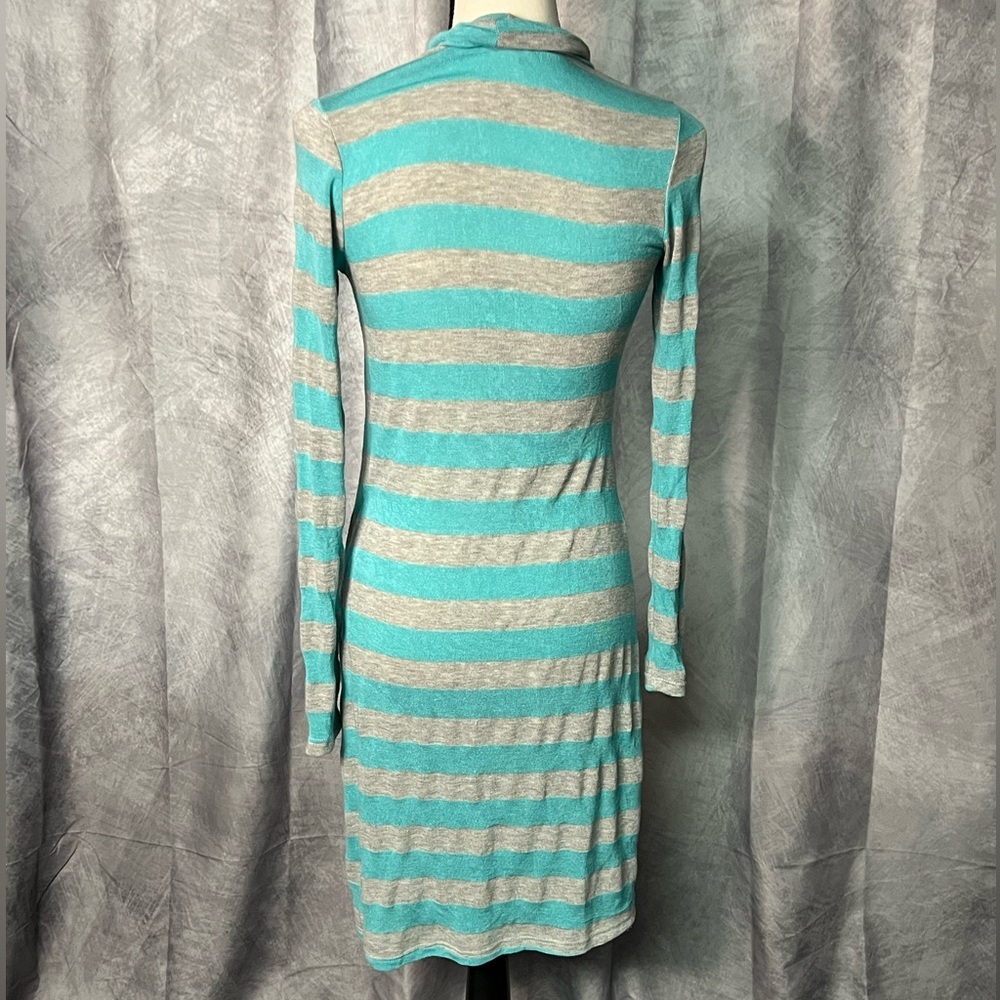 Pretty Young Thing Robin’s Egg Blue & Light Gray Open Front Long Sleeve Duster - Picture 5 of 8